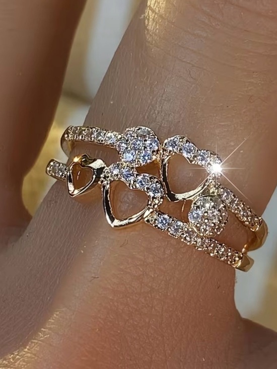 Jewelry - Heart Cutout Ring